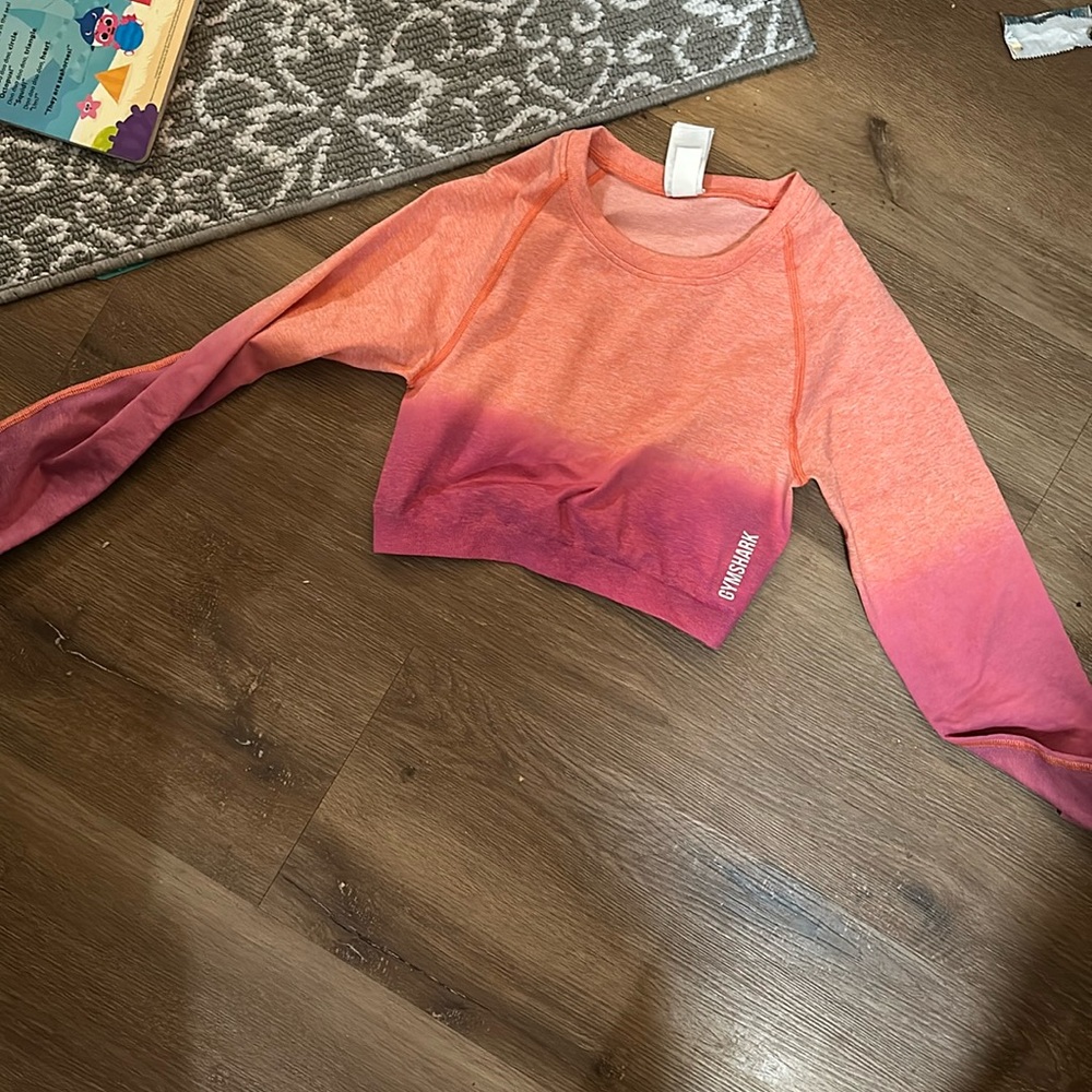 Gymshark cropped one long sleeve shirt